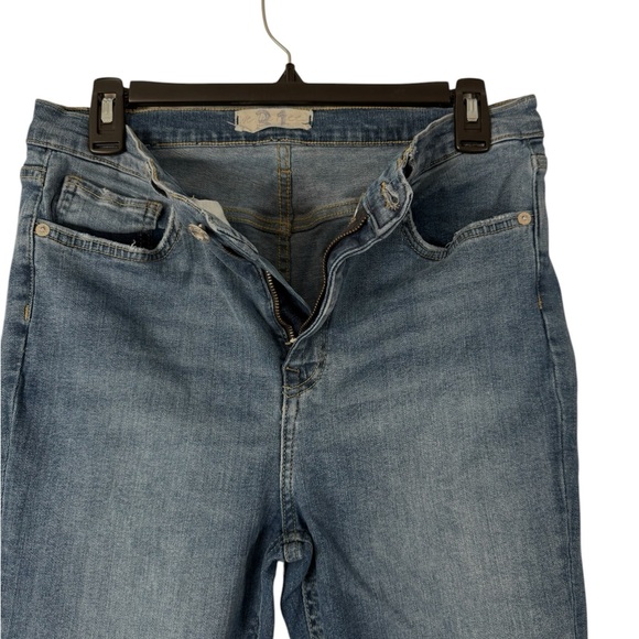 Free People Womens Size 31 Blue Busted Knee Skinny Fit Jeans Distressed - Picture 7 of 8